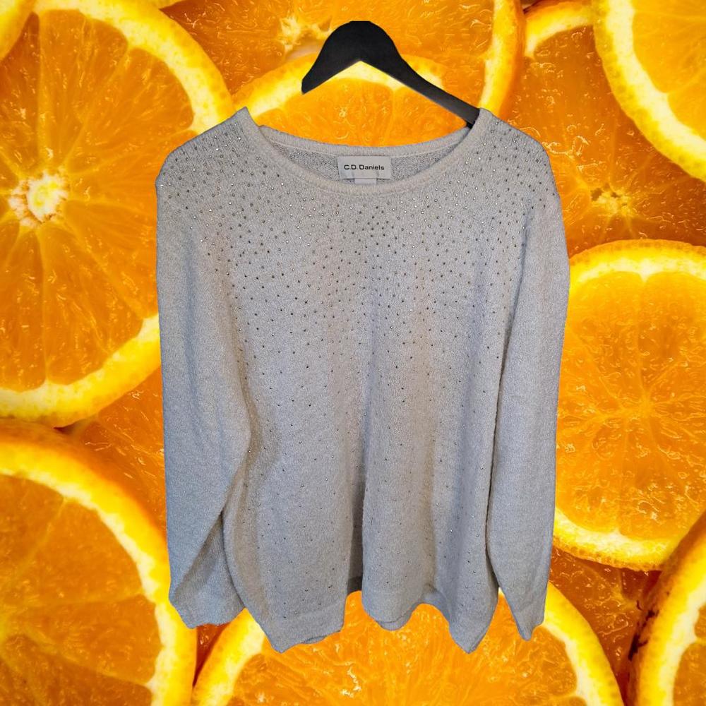 C.D Daniels White Sweater with Gold Beads Size 3X